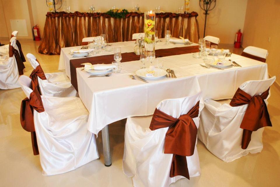 Hotel Bulevard Oradea Ngoại thất bức ảnh